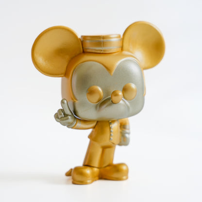 Hollywood Tower Hotel and Mickey Mouse Funko Pop! (Gold)