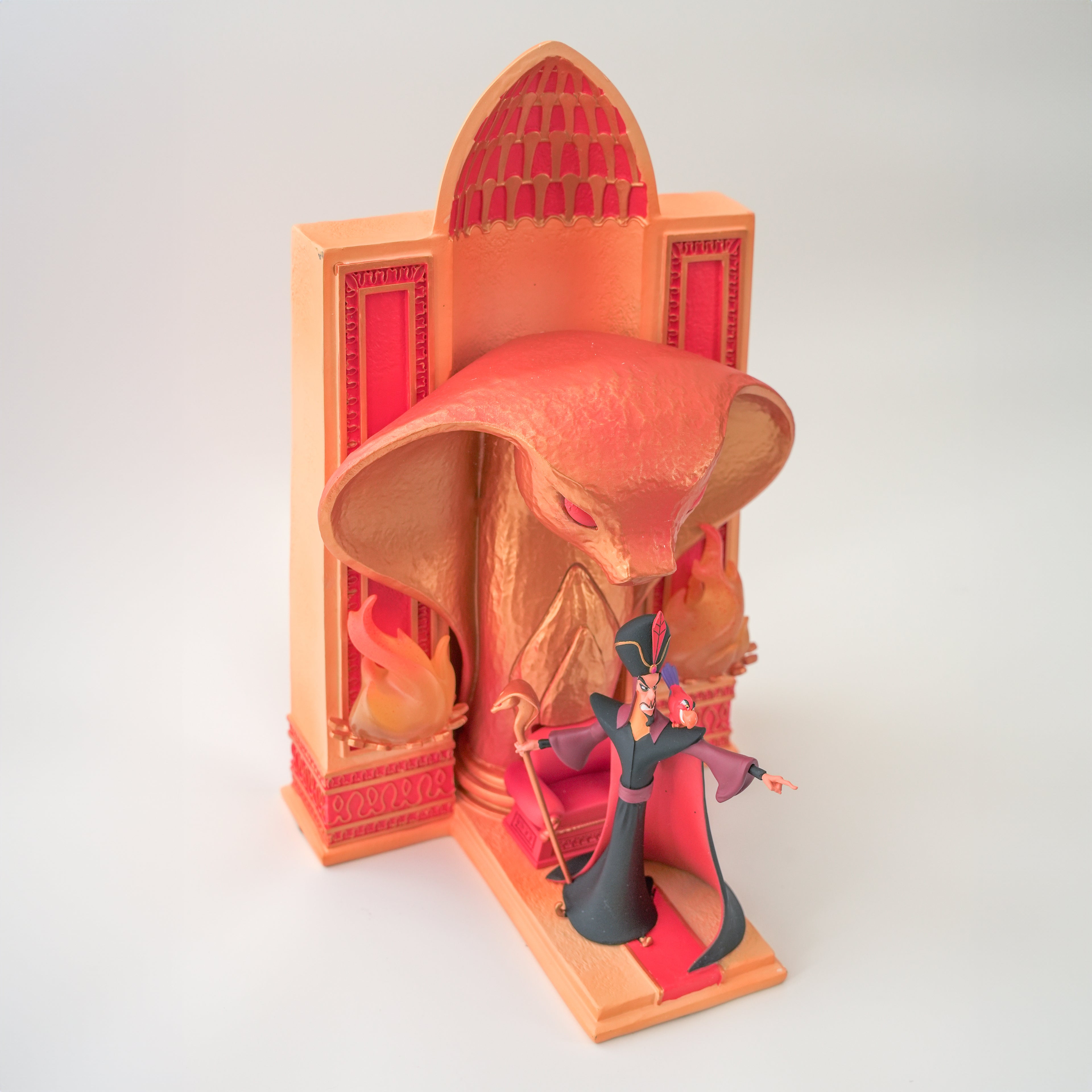 Jafar Light-Up Figurine, Aladdin